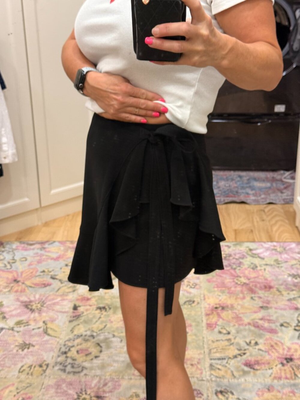 CINQ a SEPT Wrap skort with tie. Size 4 - Picture 3 of 3